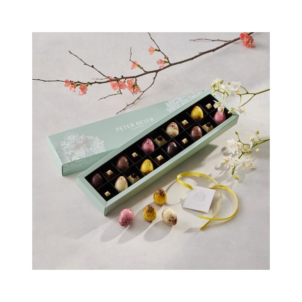 Signature Easter box w. 20 pieces 