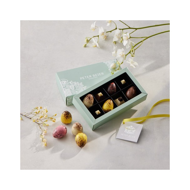 Signature Easter box w. 8 pieces 
